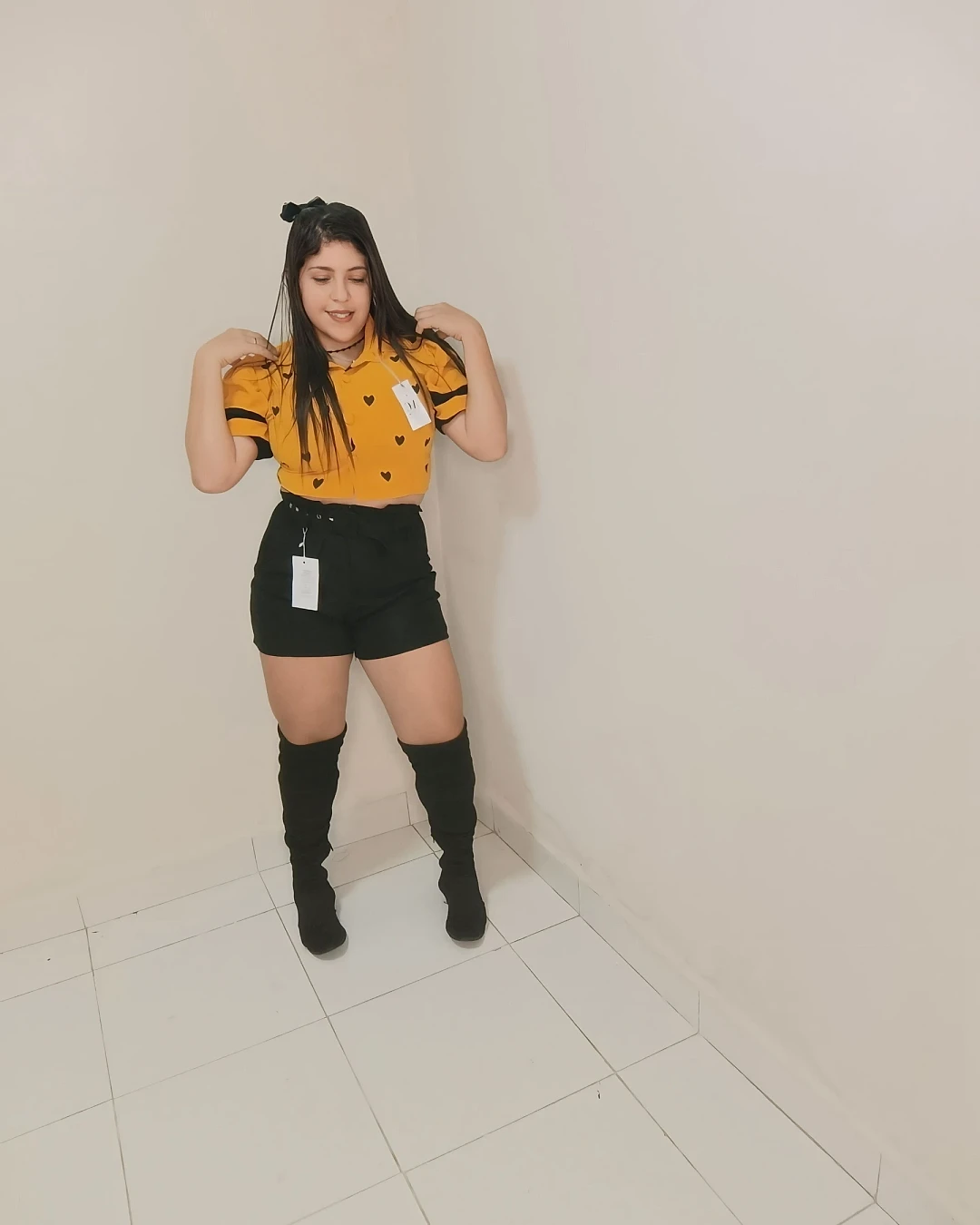 Short Alfaiataria Feminino com Cinto – Elegância & Estilo
